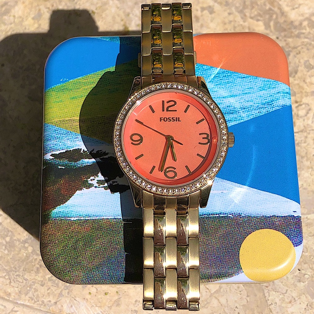 HP🎉 Fossil women’s watch 35mm face extra links